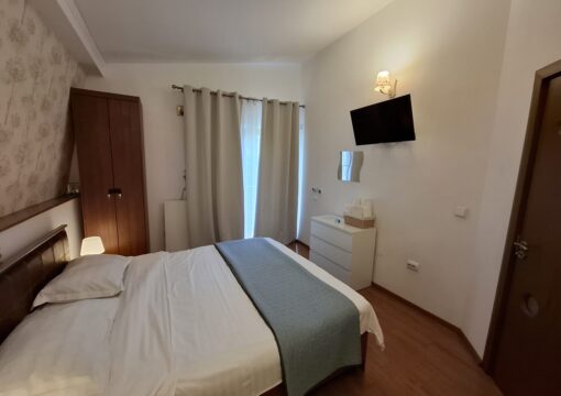 Room1