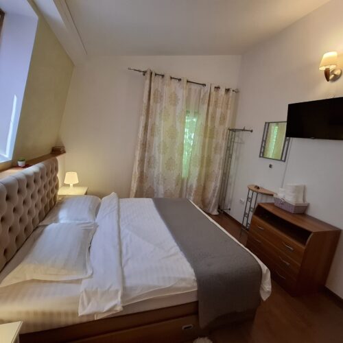 Room 3