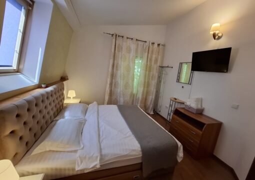 Room 3